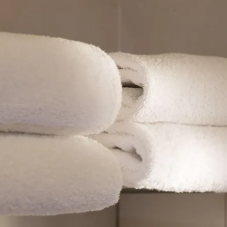 Europe Eiffel Szálloda 3*