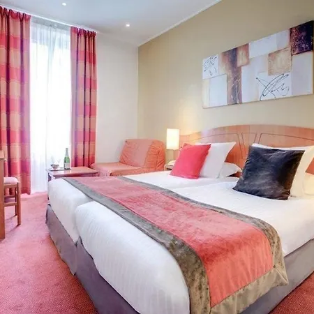 Europe Eiffel Szálloda 3*